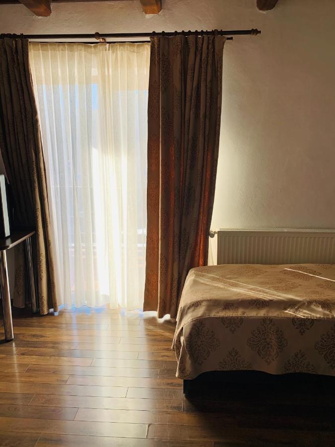 Pensiunea Pietrosul Borşa Extérieur photo